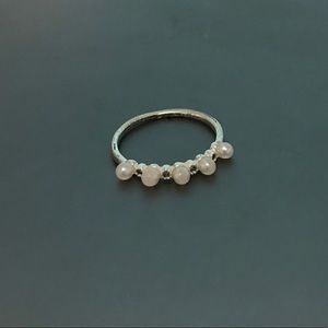 Pearl crown ring